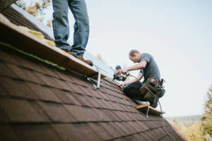 Local Roofers in Vanderbilt University, TN